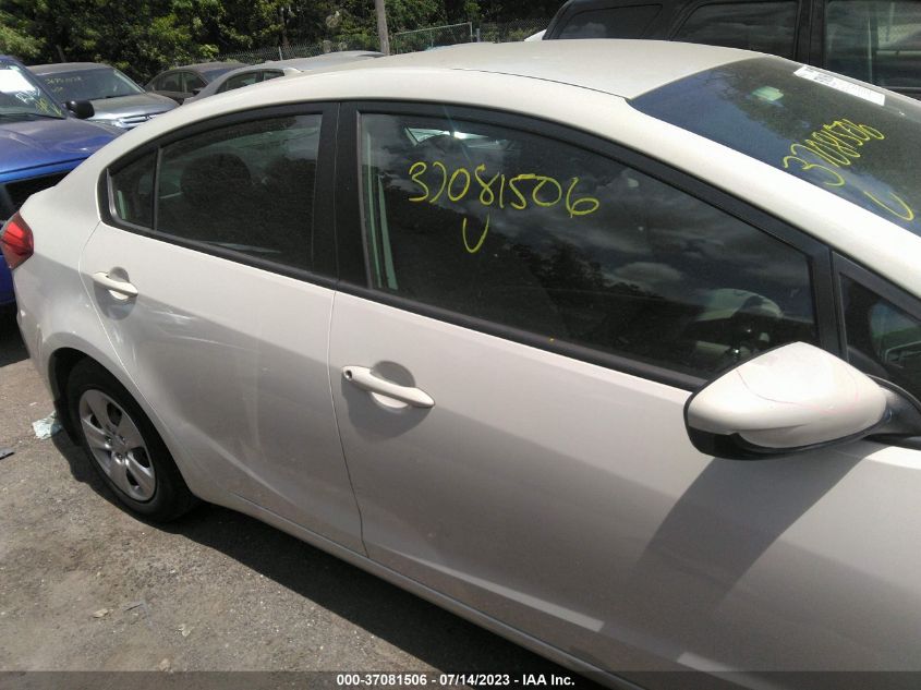 2015 KIA FORTE LX - KNAFK4A67F5366741