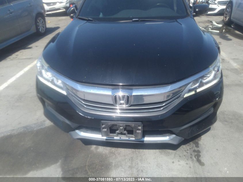 2017 HONDA ACCORD SEDAN SPORT SE - 1HGCR2F10HA025731