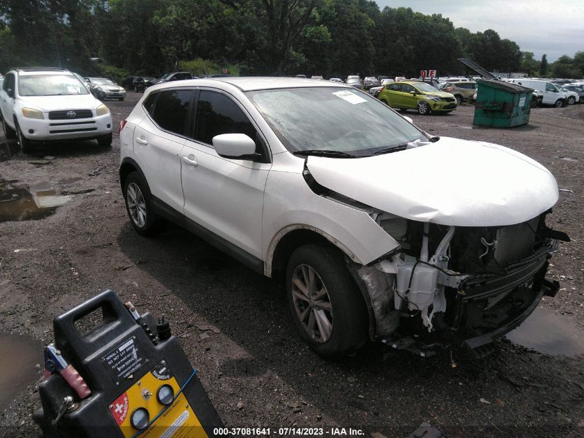 2017 NISSAN ROGUE SPORT S - JN1BJ1CP8HW019976