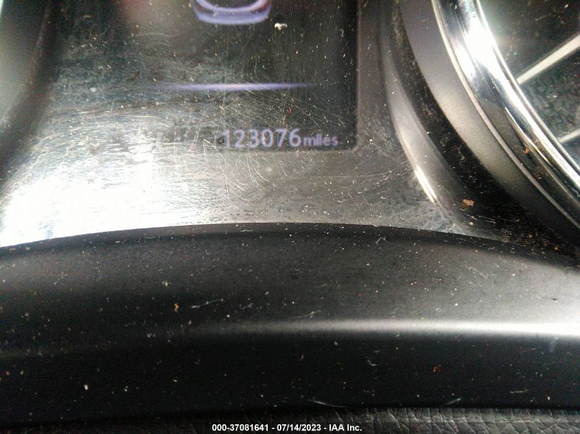 2017 NISSAN ROGUE SPORT S - JN1BJ1CP8HW019976
