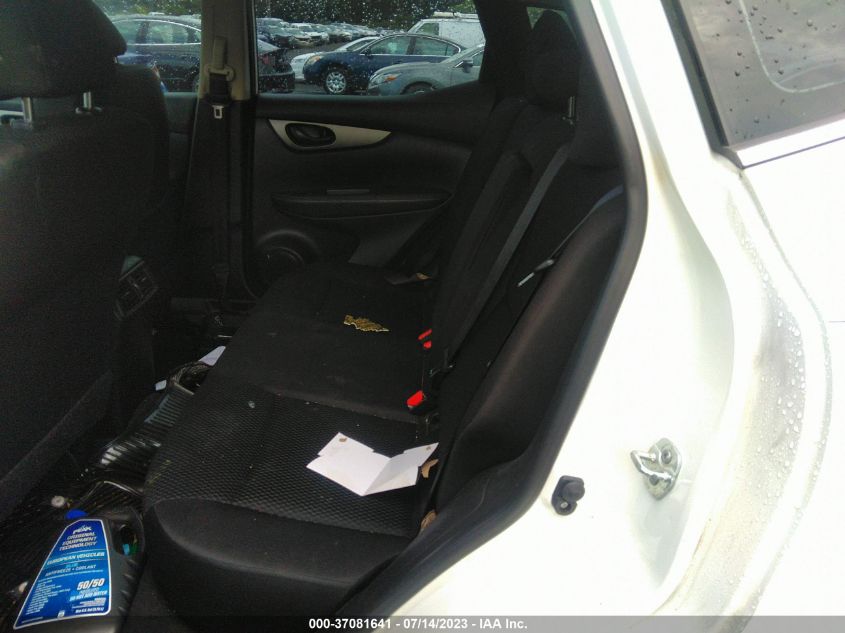 2017 NISSAN ROGUE SPORT S - JN1BJ1CP8HW019976