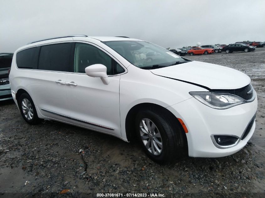 2C4RC1BG0JR279794 2018 CHRYSLER PACIFICA, photo no. 13