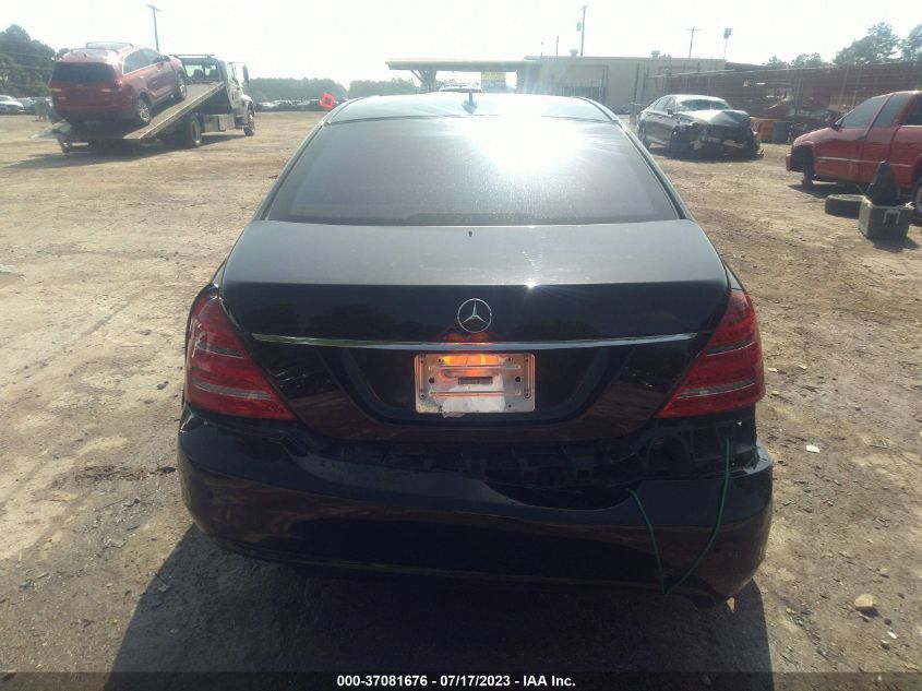 2013 MERCEDES-BENZ S 550 WDDNG7DB1DA504455
