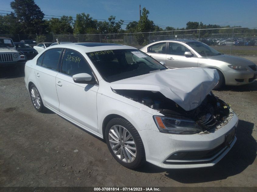 2016 VOLKSWAGEN JETTA SEDAN 1.8T SEL - 3VWL07AJ1GM228056