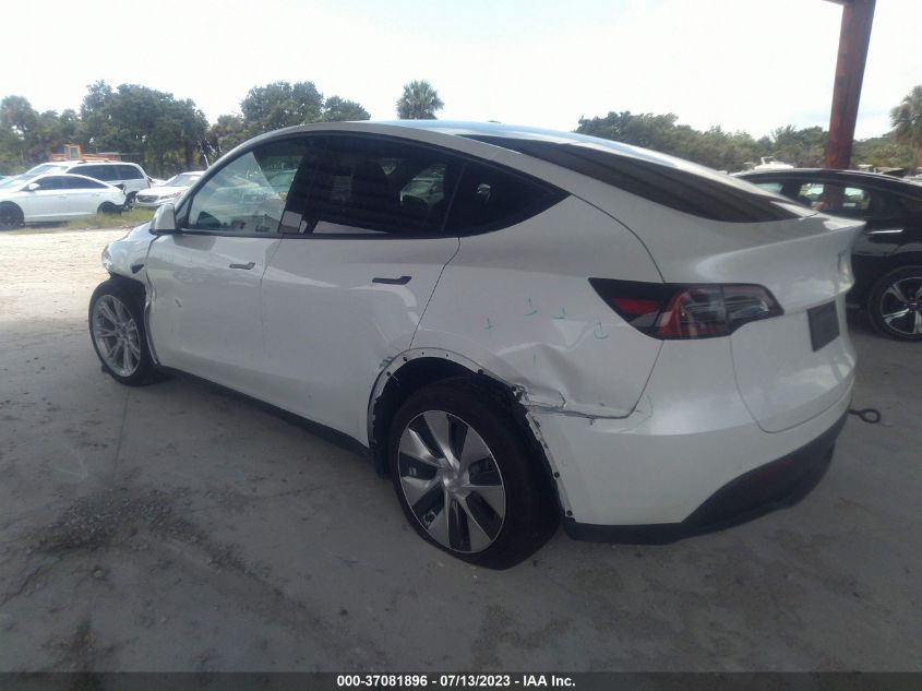 5YJYGDEE6MF224617 Tesla Model Y LONG RANGE 3