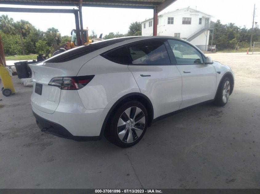 5YJYGDEE6MF224617 Tesla Model Y LONG RANGE 4