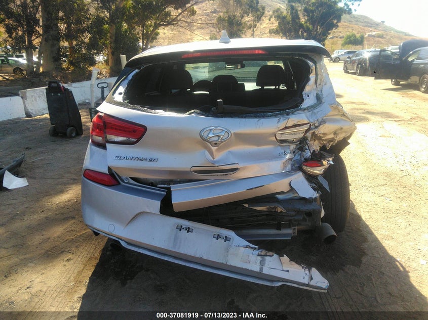 VIN KMHH55LC0JU015496 2018 HYUNDAI ELANTRA GT SPORT