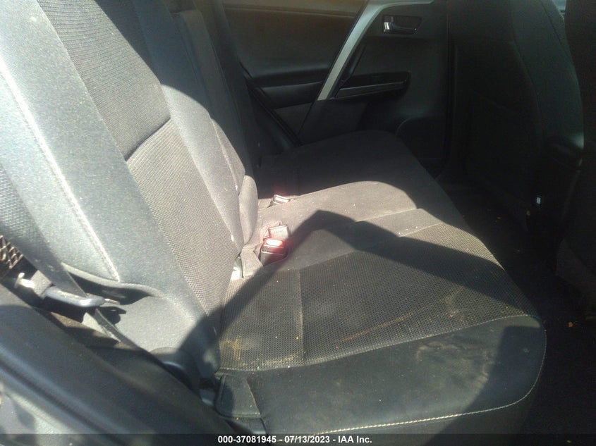 VIN 2T3WFREV3JW502127 2018 TOYOTA RAV4 XLE/ADVENTURE