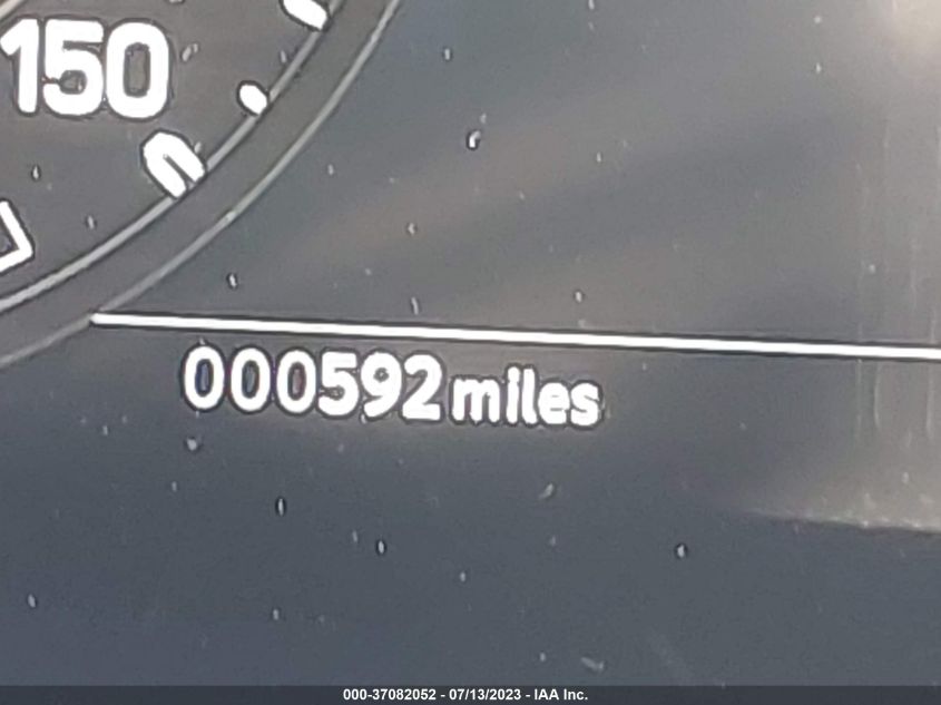 2023 LAND ROVER DEFENDER SE - SALEP6EU0P2205549