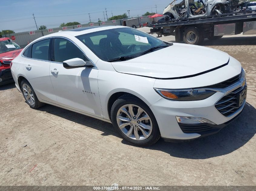 1G1ZD5STXLF009590 Chevrolet Malibu LT