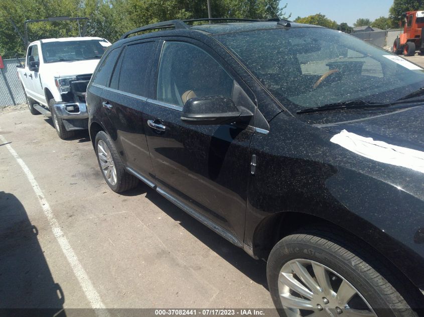 2013 LINCOLN MKX - 2LMDJ8JKXDBL25563