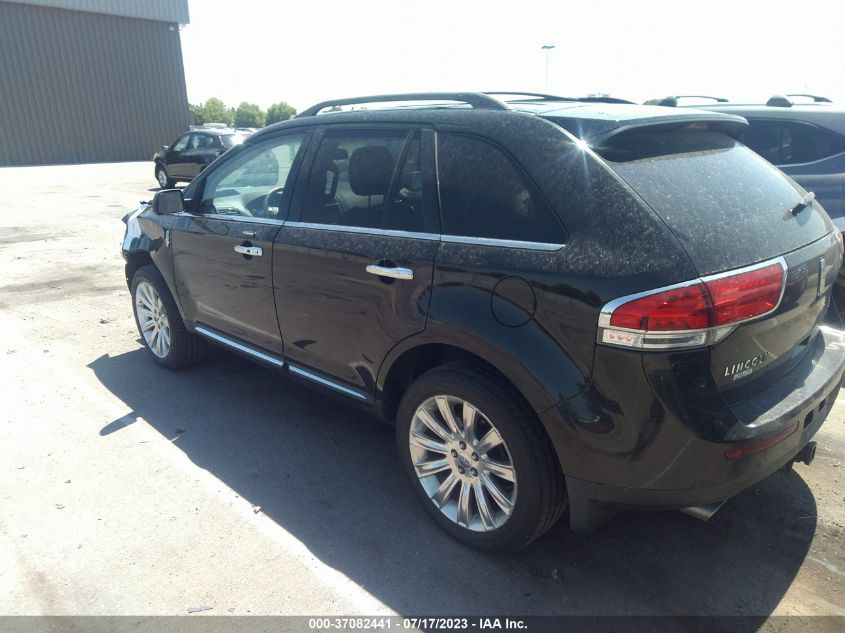 2013 LINCOLN MKX - 2LMDJ8JKXDBL25563