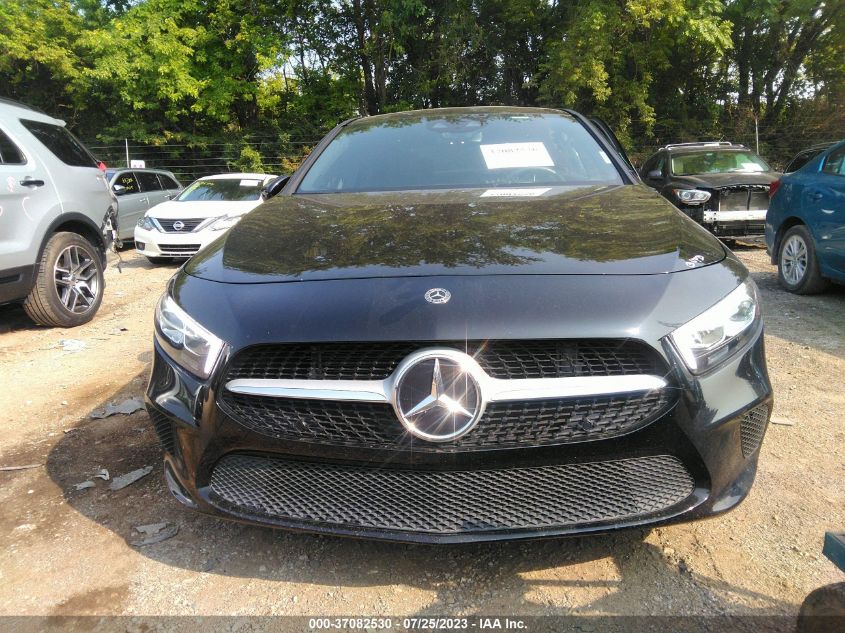 2019 MERCEDES-BENZ A-CLASS A 220 WDD3G4FB3KW031435