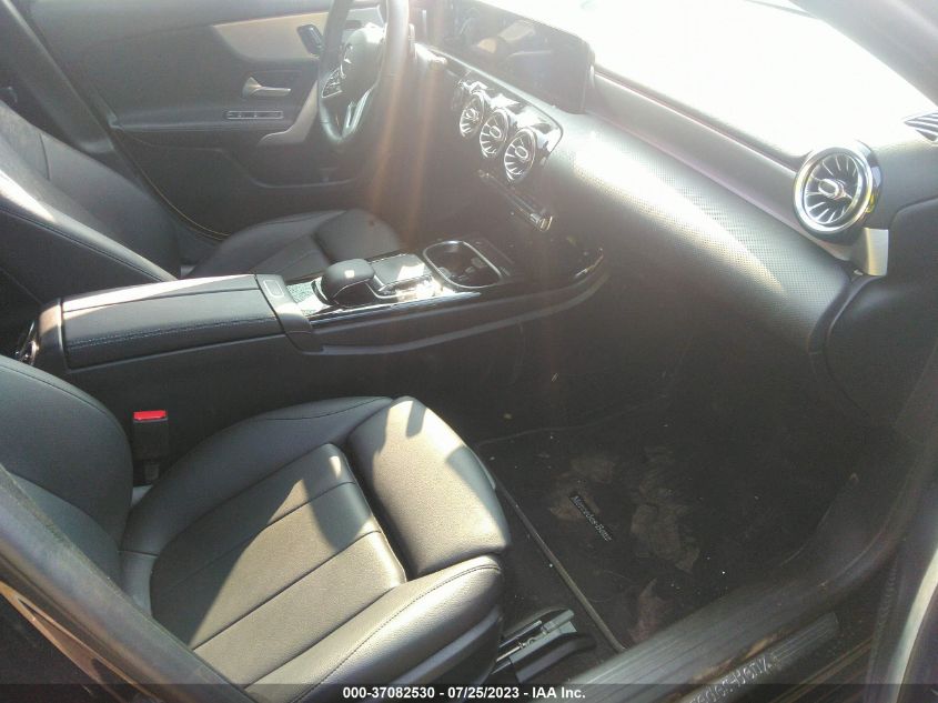 2019 MERCEDES-BENZ A-CLASS A 220 WDD3G4FB3KW031435