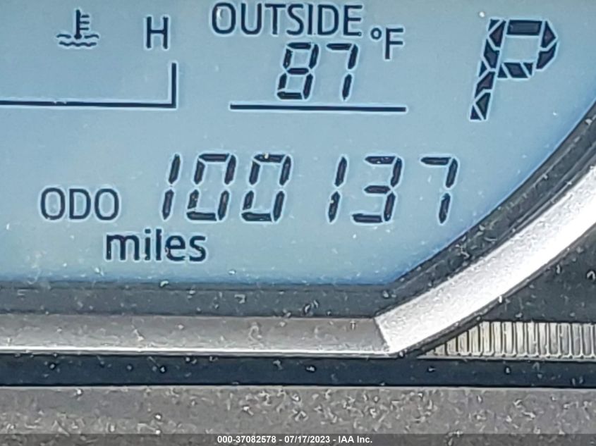 2013 TOYOTA RAV4 LE - JTMBFREV3DD036666