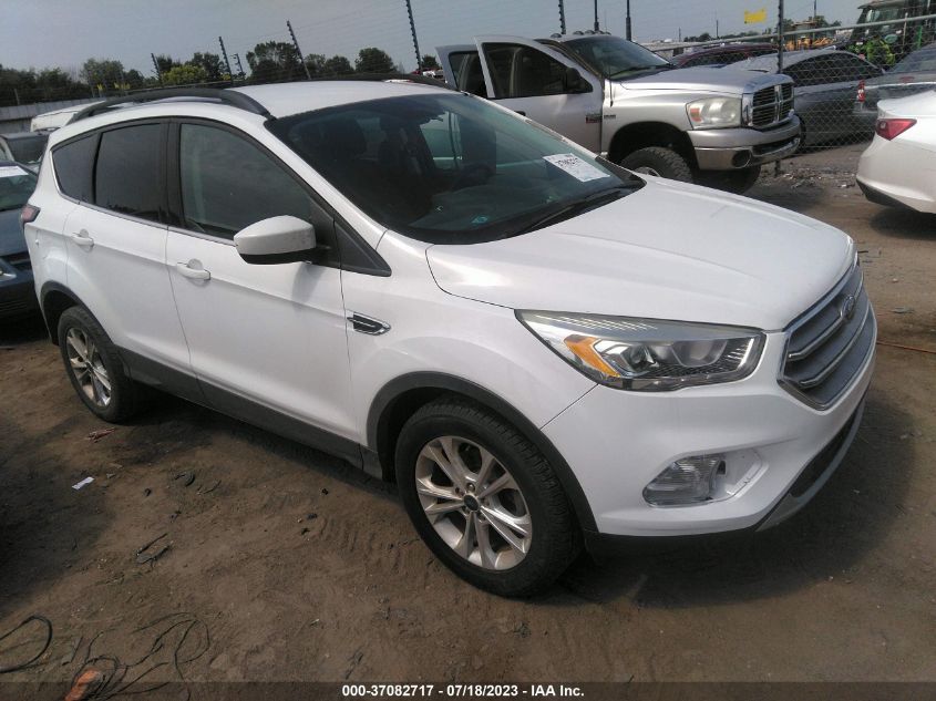 2017 FORD ESCAPE SE - 1FMCU0GD2HUB40707