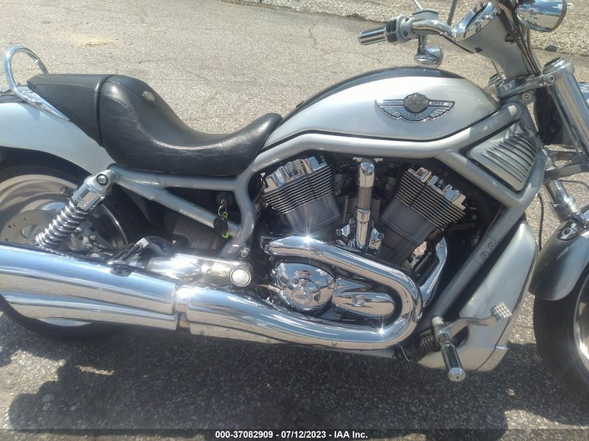 2003 HARLEY-DAVIDSON VRSCA ANNIVERSARY - 1HD1HAZ473K846254