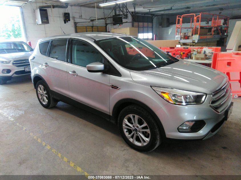 2017 FORD ESCAPE SE - 1FMCU9GD3HUA41219