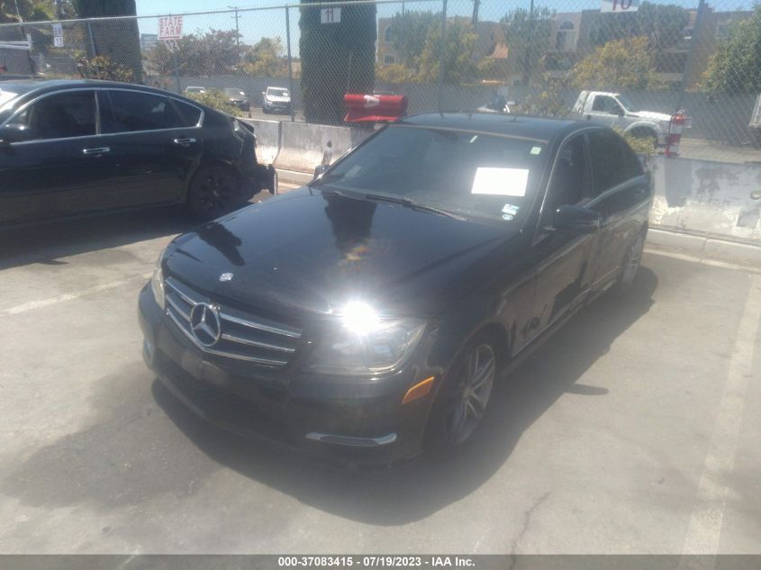 2014 MERCEDES-BENZ C-CLASS C 250 - WDDGF4HB9EA966204