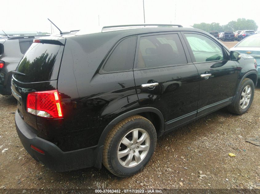 2013 KIA SORENTO LX - 5XYKT3A61DG358079