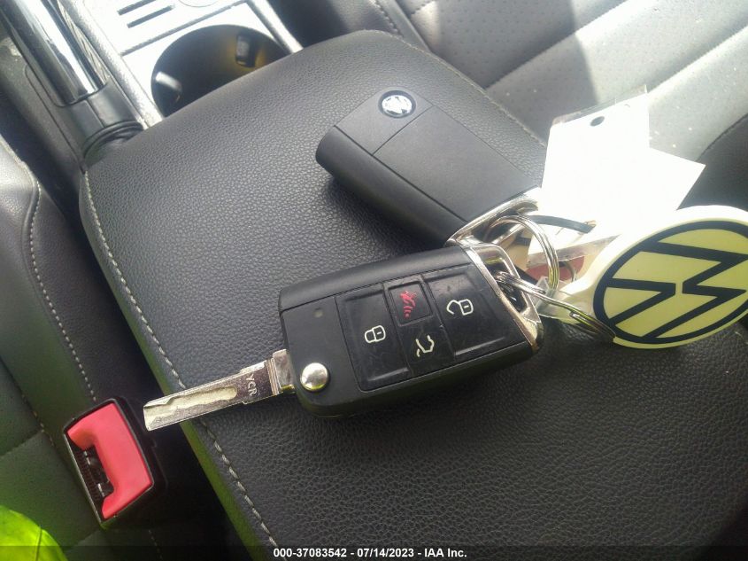 2015 VOLKSWAGEN GOLF TSI SEL - 3VW217AU7FM007093