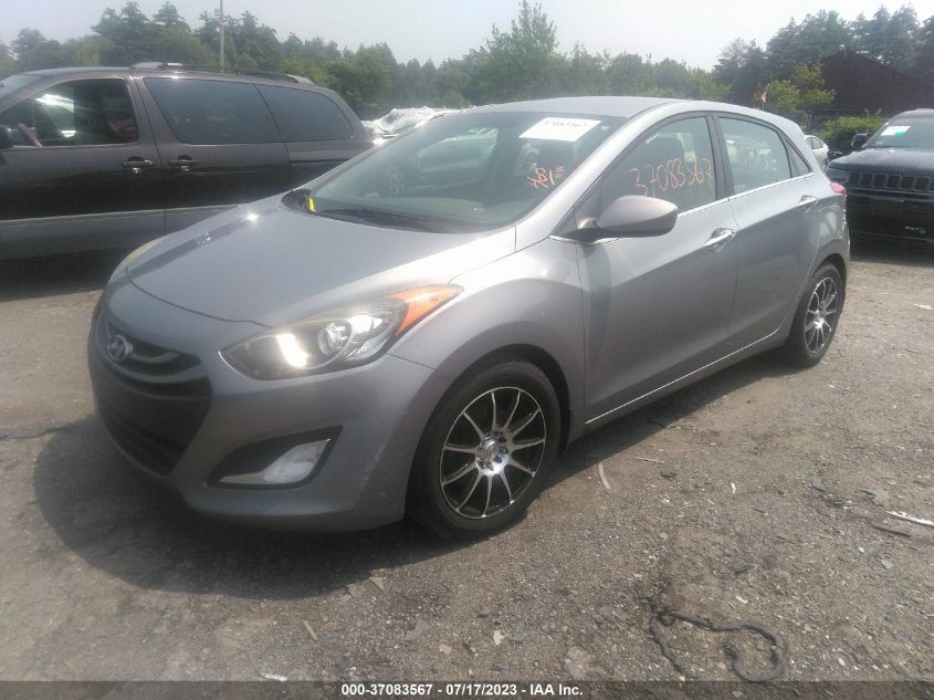 2013 HYUNDAI ELANTRA GT - KMHD35LE9DU105093