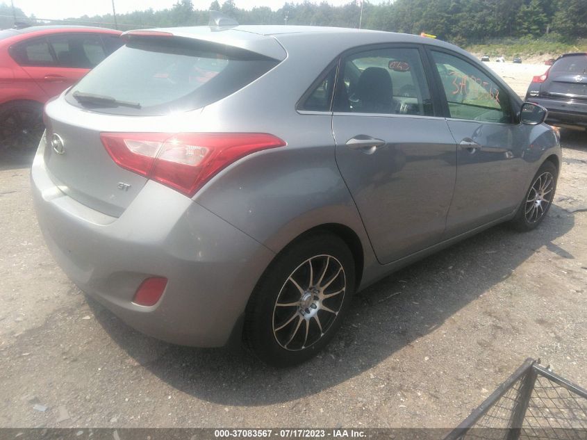 2013 HYUNDAI ELANTRA GT - KMHD35LE9DU105093