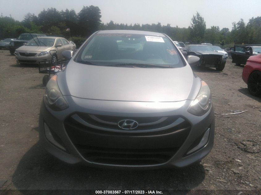 2013 HYUNDAI ELANTRA GT - KMHD35LE9DU105093