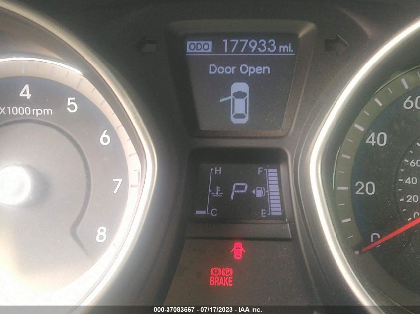 2013 HYUNDAI ELANTRA GT - KMHD35LE9DU105093
