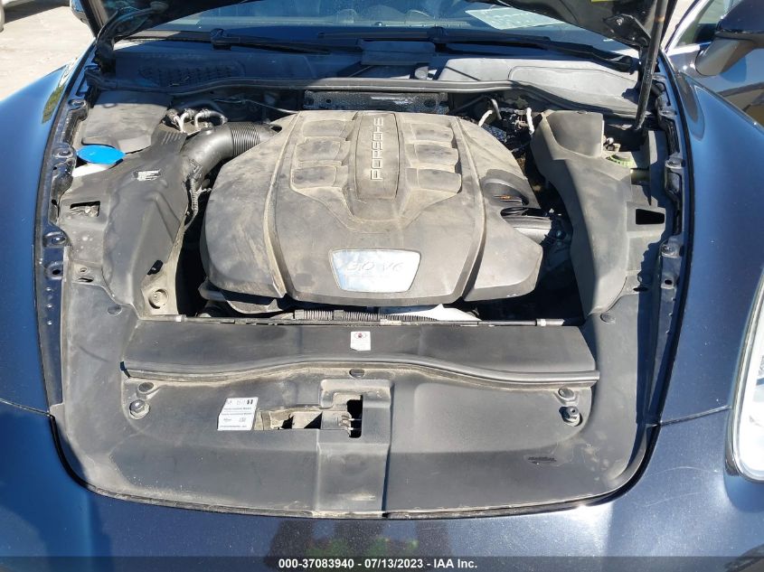 2013 PORSCHE CAYENNE DIESEL - WP1AF2A2XDLA27577