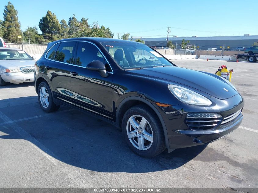 2013 PORSCHE CAYENNE DIESEL - WP1AF2A2XDLA27577