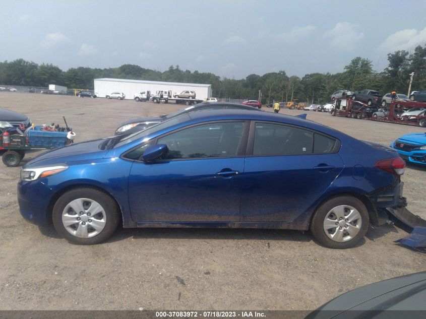 2017 KIA FORTE LX - 3KPFK4A70HE132461