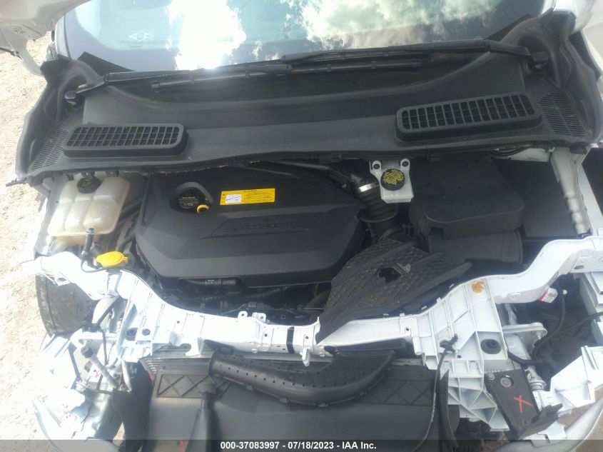 2016 FORD ESCAPE SE - 1FMCU0GX0GUC55640