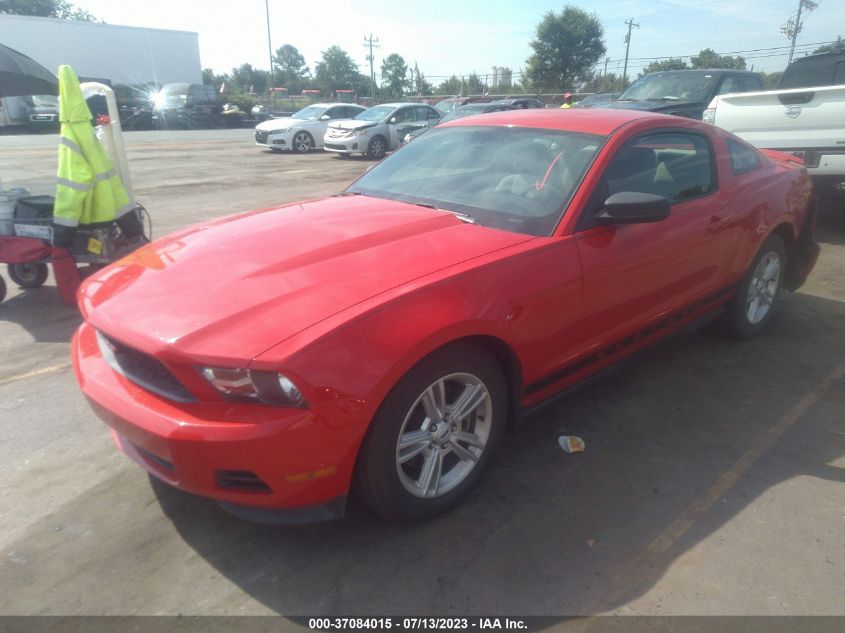 1ZVBP8AM3C5257548 2012 FORD MUSTANG, photo no. 2