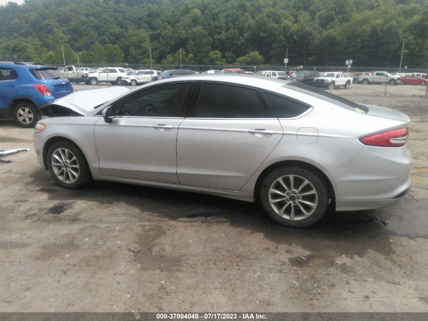 2017 FORD FUSION SE - 3FA6P0H73HR113918