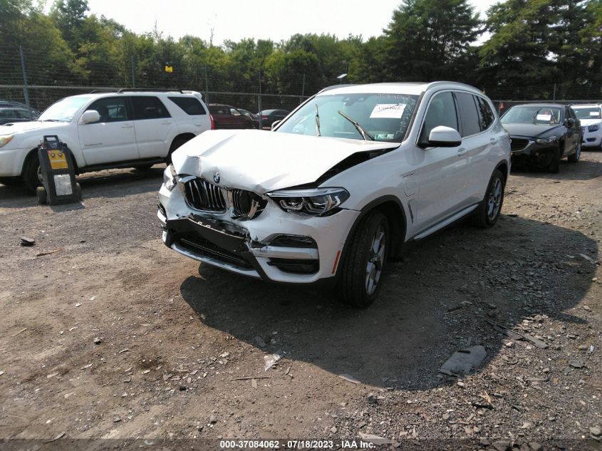 2021 BMW X3 XDRIVE30E - 5UXTS1C02M9D75190