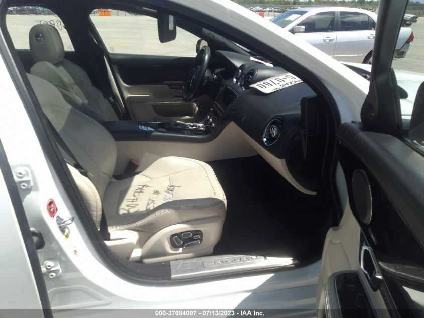 2015 JAGUAR XJ - SAJWA1CZ5F8V88285
