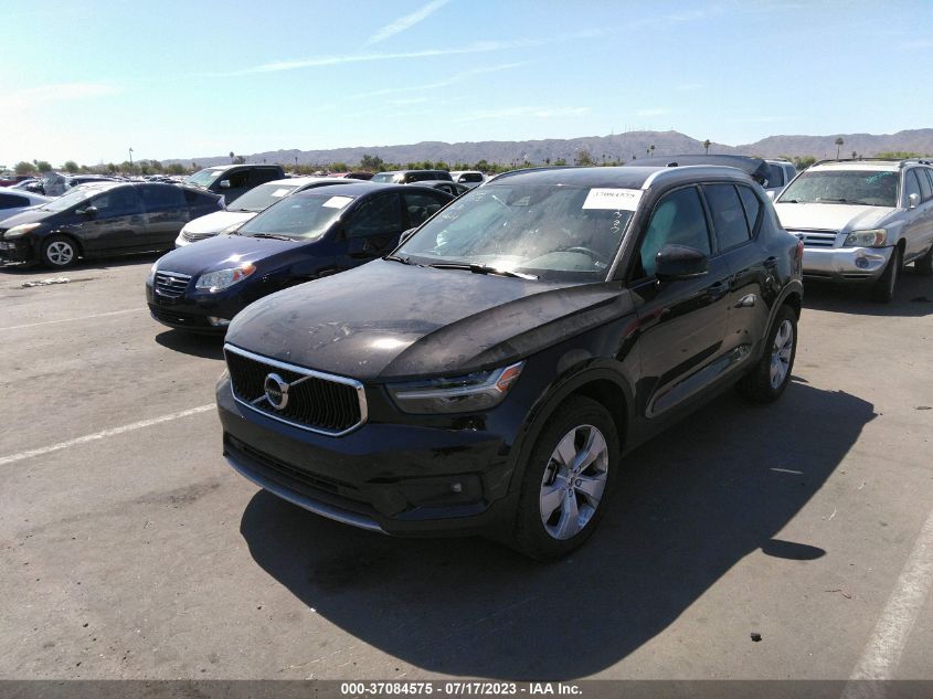 2022 VOLVO XC40 MOMENTUM YV4AC2HK7N2779323