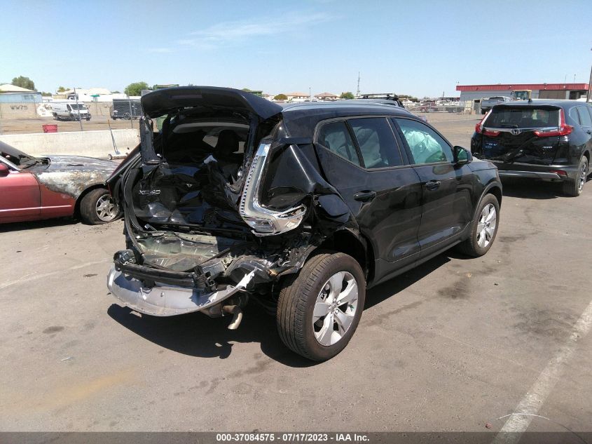 2022 VOLVO XC40 MOMENTUM YV4AC2HK7N2779323