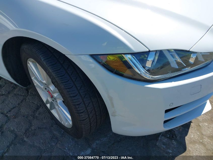 2017 JAGUAR XE 25T PREMIUM - SAJAD4BG4HA961945