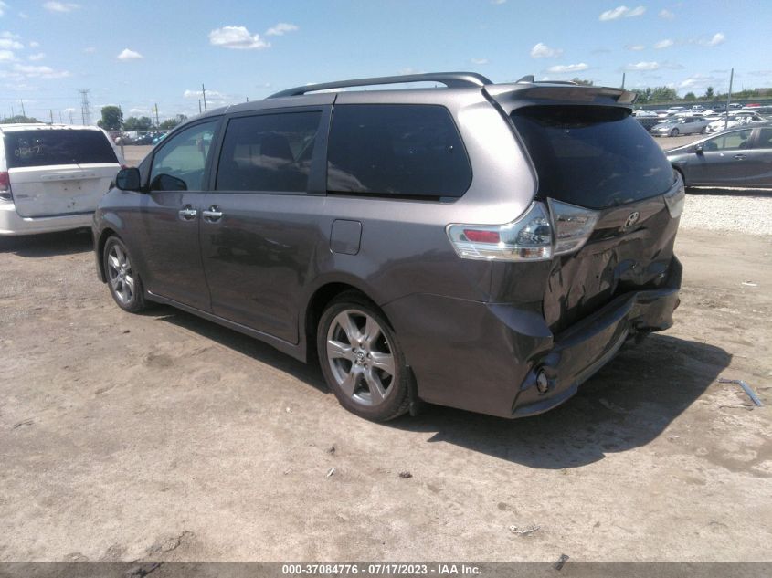 2019 TOYOTA SIENNA SE - 5TDXZ3DC0KS983627