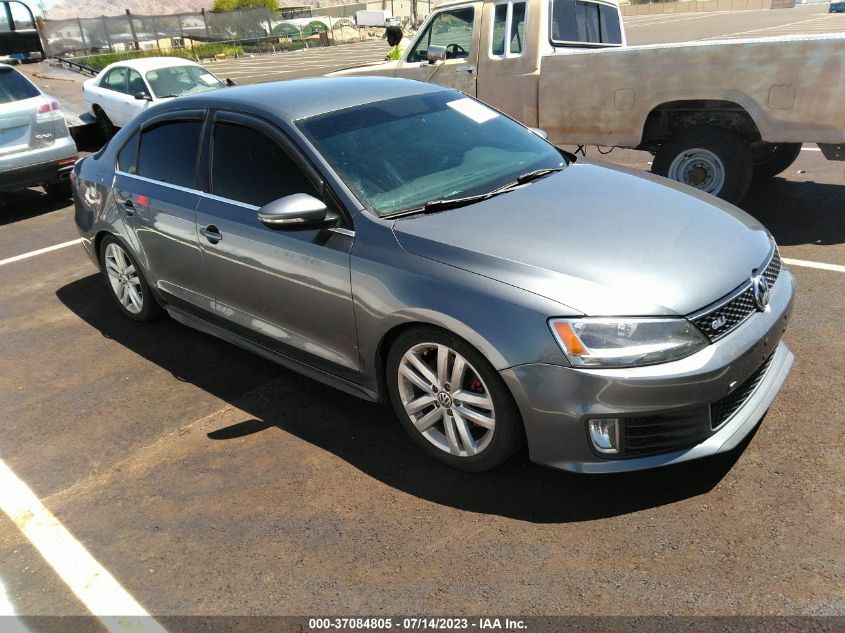 2014 VOLKSWAGEN JETTA SEDAN GLI - 3VW5T7AJ6EM397485