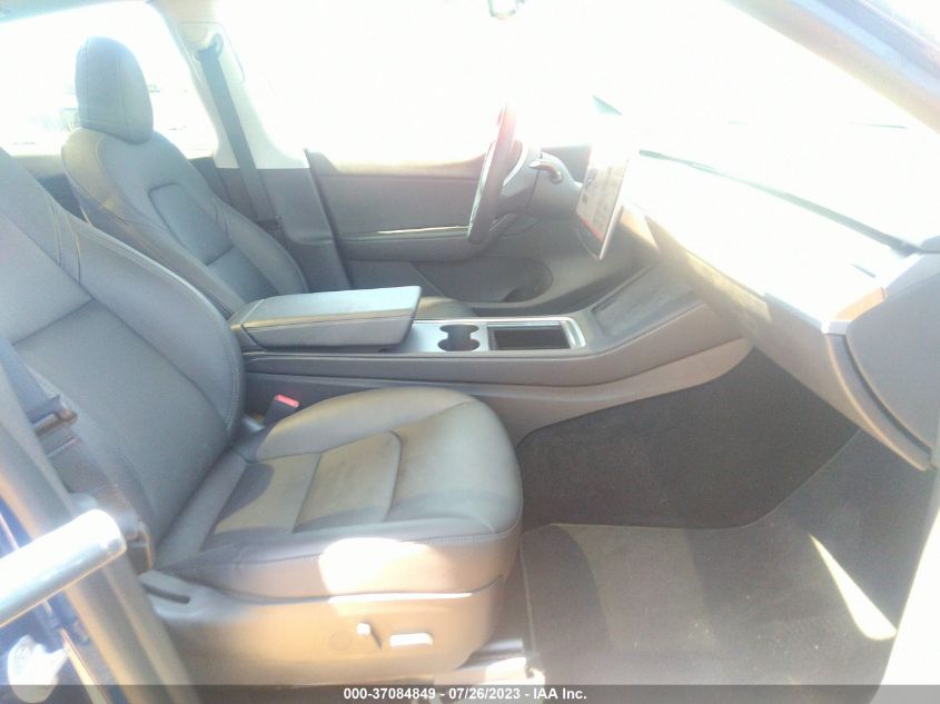 2021 TESLA MODEL Y LONG RANGE - 5YJYGDEE4MF285982