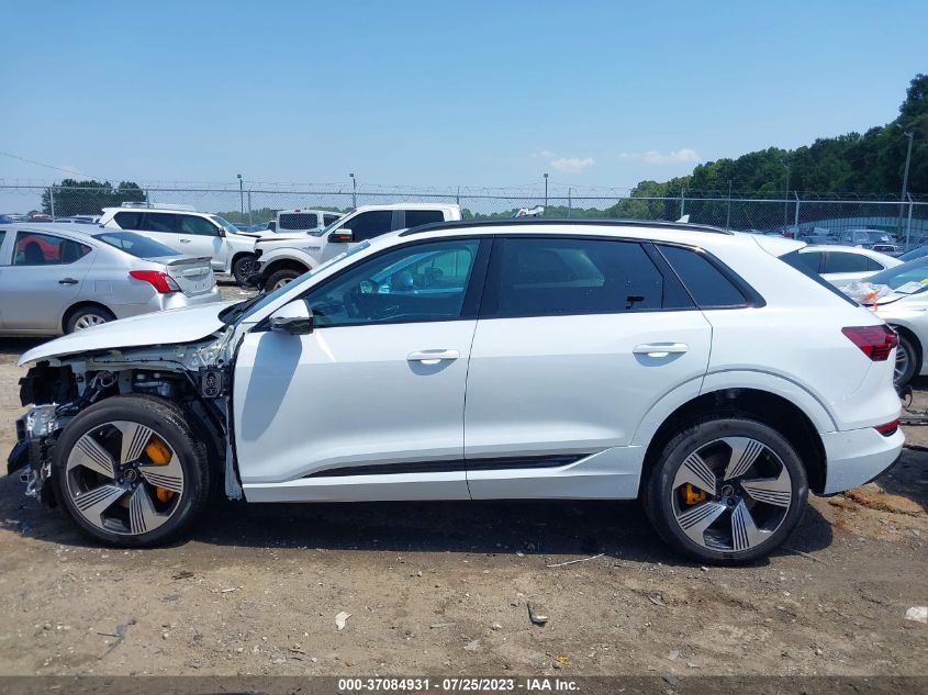 2023 AUDI E-TRON PREMIUM PLUS - WA1LAAGE7PB003441