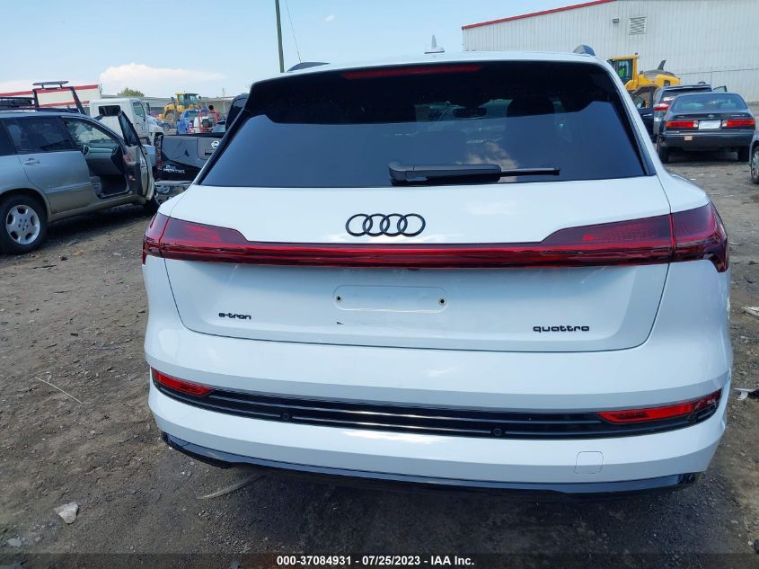 2023 AUDI E-TRON PREMIUM PLUS - WA1LAAGE7PB003441