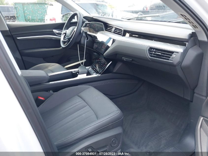 2023 AUDI E-TRON PREMIUM PLUS - WA1LAAGE7PB003441