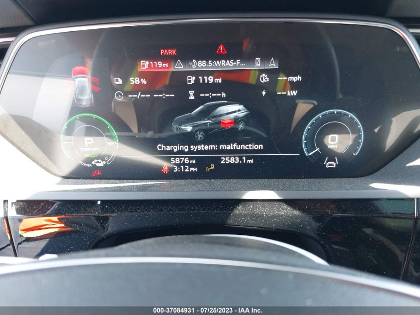 2023 AUDI E-TRON PREMIUM PLUS - WA1LAAGE7PB003441