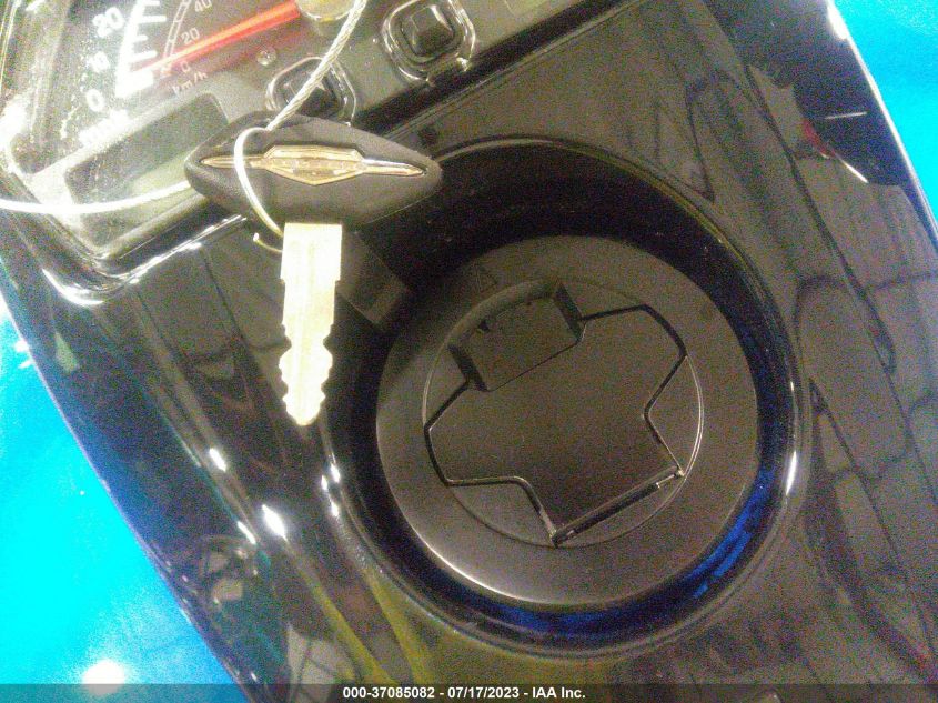 2023 SUZUKI VZR1800 JS1VY53A6P7100339