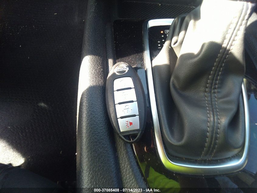 2017 NISSAN ROGUE S/SL/SV - JN8AT2MT0HW395466