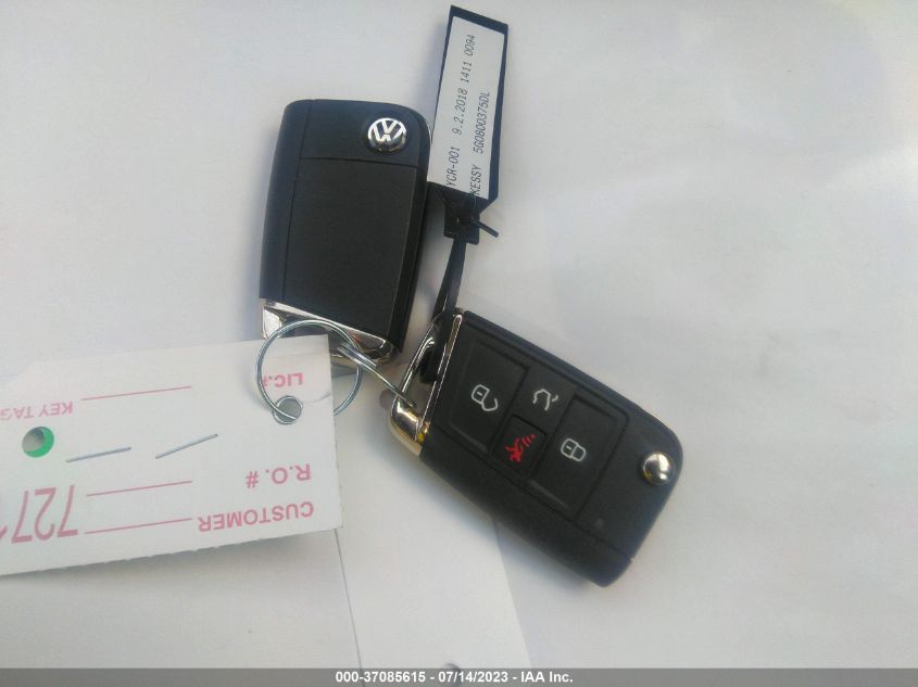 2018 VOLKSWAGEN GOLF S/SE - 3VWG17AU7JM276645